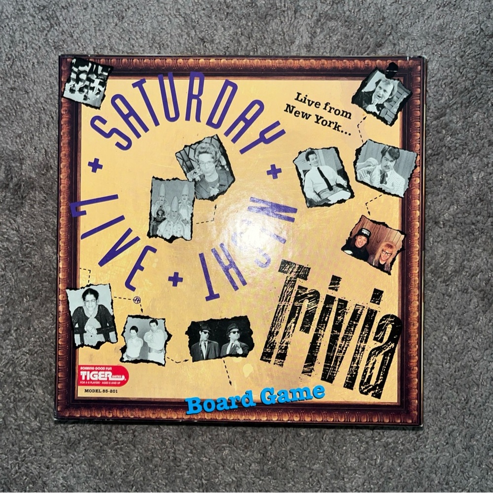 Saturday Night Live Trivia Board Game - Yellow